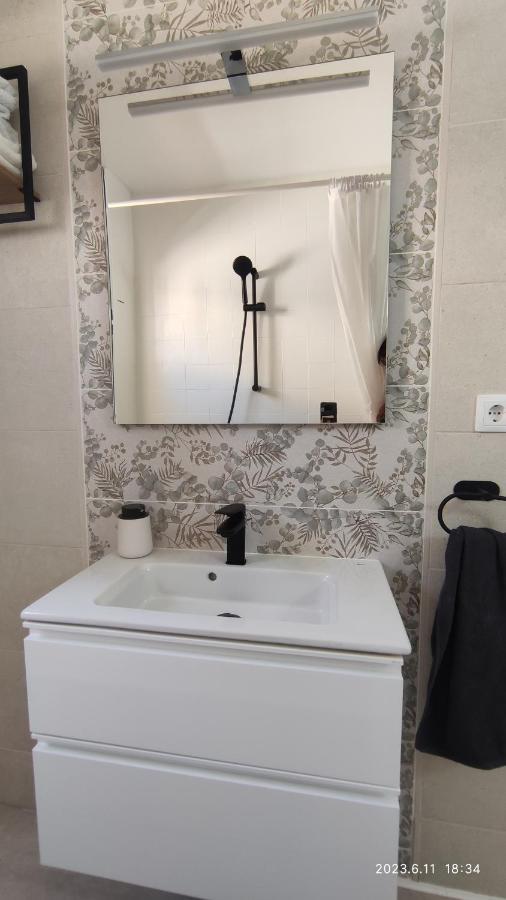 Rosalia Playa San Cristobal Wifi Netflix Apartment Almuñécar Екстериор снимка